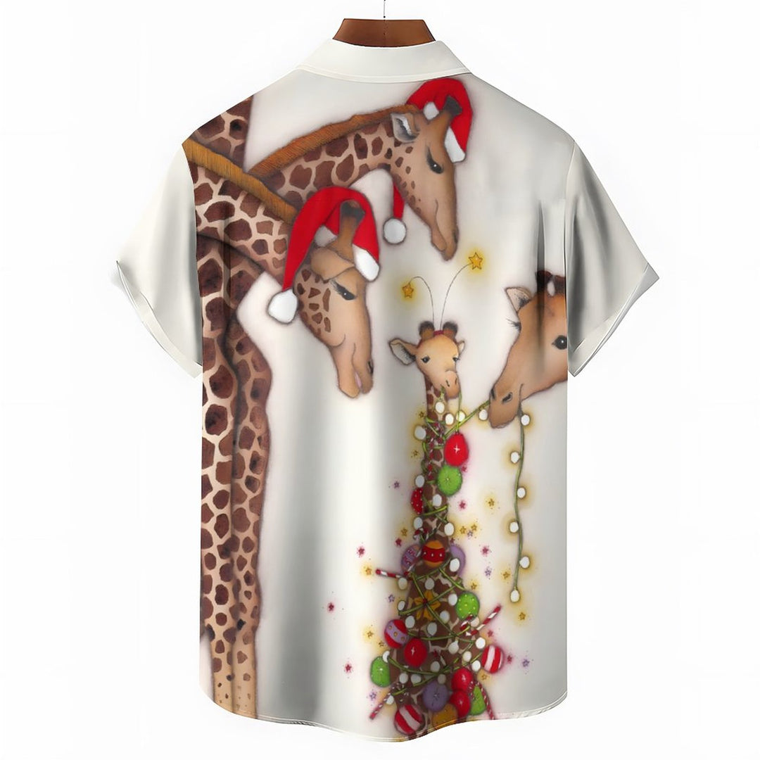 Men's Christmas Giraffe String Lights Casual Short Sleeve Shirt 2311000281